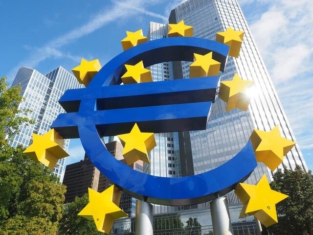 ԵՄ Կենտրոնական բանկը կշարունակի խստացնել միջոցները «անընդունելի» գնաճի դեմ պայքարում