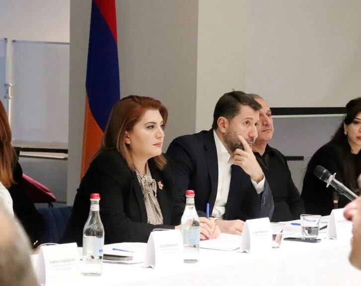 «Ժողովուրդ». Շուրջ 10 մլն դրամանոց աշխատաժողով ԲԴԽ նախագահ Կարեն Անդրեասյանի գլխավորությամբ