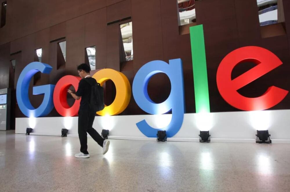 Google-ի աշխատակիցները զրկվել են գրասեղաններից