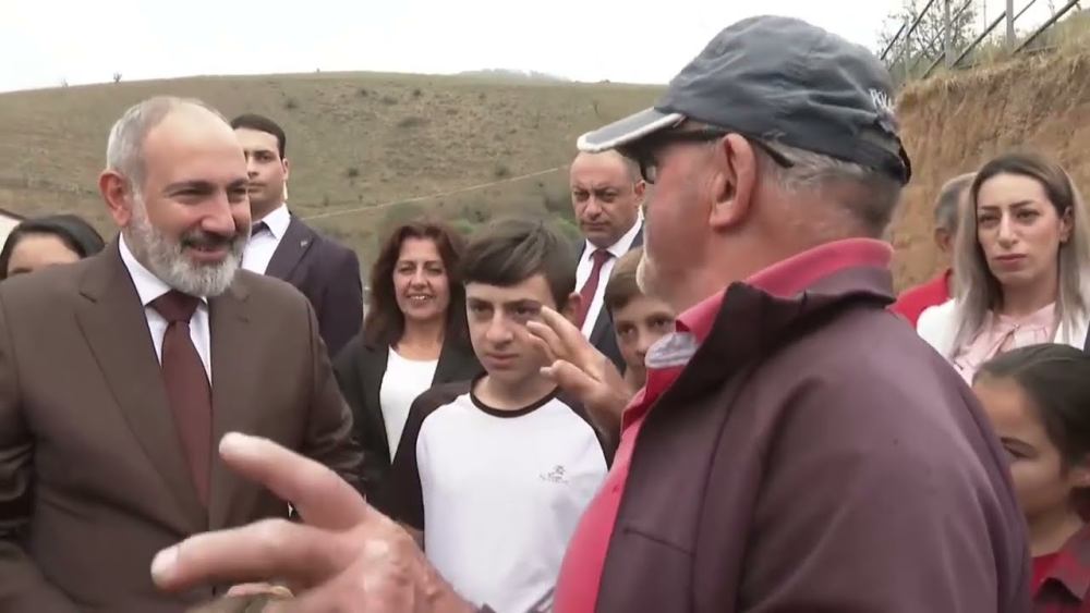 Եթե կով ենք պահում ու չենք հարստանում, ուրեմն սխալ ենք պահում․ Փաշինյան. ՏԵՍԱՆՅՈՒԹ