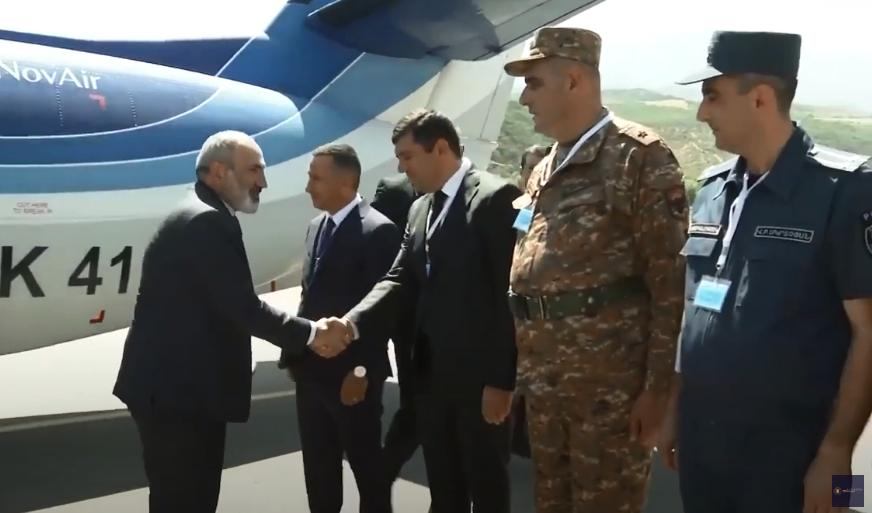 Փաշինյանը Սյունիքի մարզ է այցելել Երևան-Կապան ավիաչվերթով