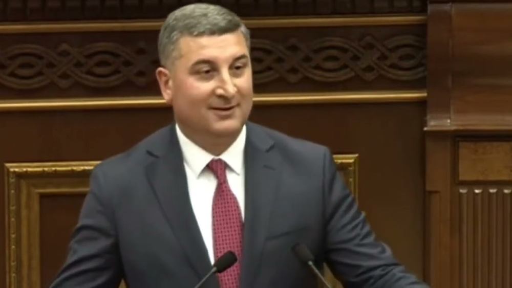 MAN ավտոբուսների համար վարկը վերցրել է Կառավարությունը․ բարով մաշեն․ Սանոսյան. ՏԵՍԱՆՅՈՒԹ