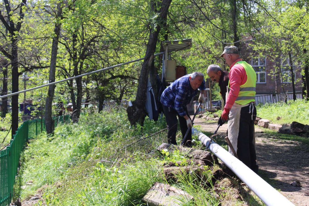 Բերդում իրականացվել է «Հերոսների պուրակի» կառուցման աշխատանքներ. ԼՈՒՍԱՆԿԱՐՆԵՐ
