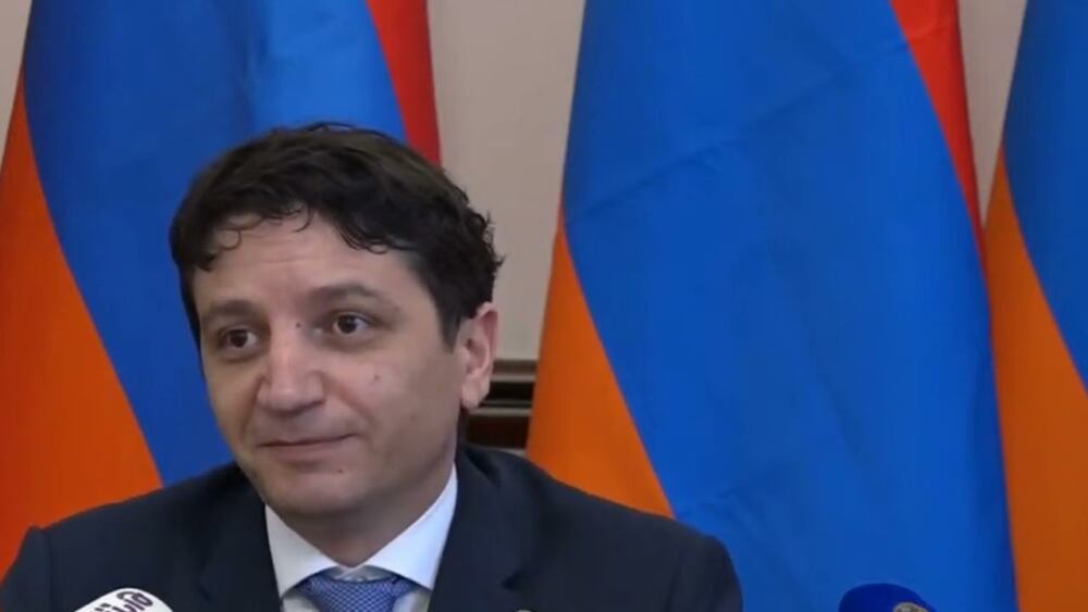 Պետական ռեկետ չենք անում․ նախարարը՝ «Լիդիան»-ի  եւ «ՄՏՍ»-ի բաժնետոմսերը նվեր ստանալու մասին. ՏԵՍԱՆՅՈՒԹ