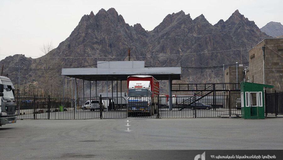 Իրանից Հայաստան ժամանած ավտոբուսի մեջ հայտնաբերվել են տարբեր տեսակի թմրամիջոցներ․ ՊԵԿ․ ՏԵՍԱՆՅՈՒԹ