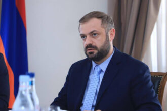 Պապոյանը աշխատանքային այցով կմեկնի Աբու Դաբի
