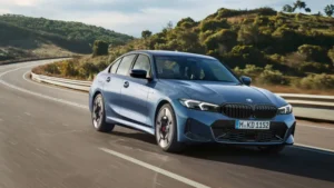 BMW показала обновленное семейство 3 Series