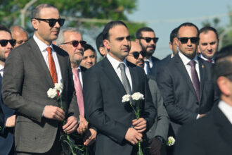 Հաղթանակը նաև մեր հայրենակիցների անմնացորդ նվիրումի շնորհիվ էր. Ավինյան