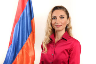 Փաշինյանն աշխատանքից ազատել է զբոսաշրջության կոմիտեի նախագահին
