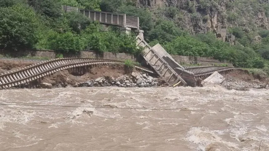 Հեղեղումների պատճառով վնասվել է 23 կամուրջ