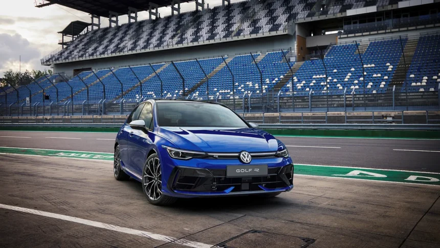 Volkswagen представил самый быстрый Golf в истории бренда