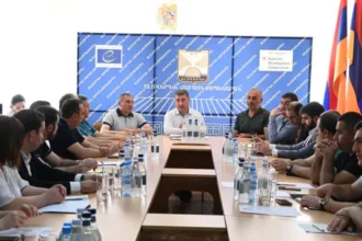 Քաղաքաշինության կոմիտեն մեծ տեմպով շենքերի վիճակն է գույքագրում. Սանոսյան