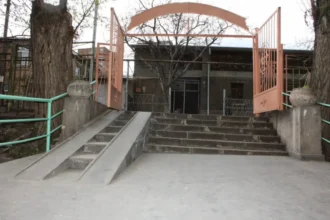 Երևանի մայթերին 500 թեքահարթակ կկառուցվի