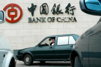 Bank of China прекращает операции с российскими банками из-за санкций США