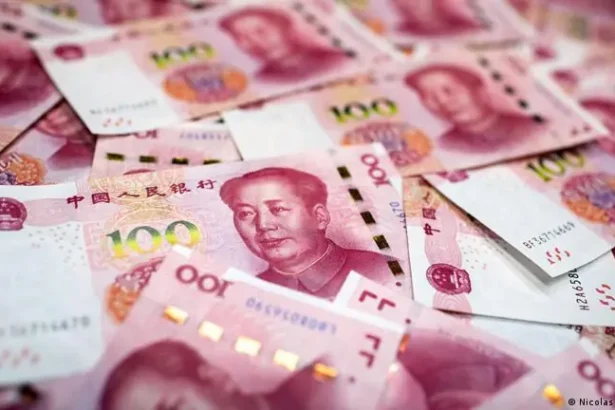 Bloomberg сообщил о достижении предела быстрого внедрения юаня в российскую экономику