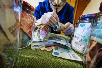 Ռուսաստանում բանկային հաշիվներից գողացել են ռեկորդային 4,8 միլիարդ ռուբլի