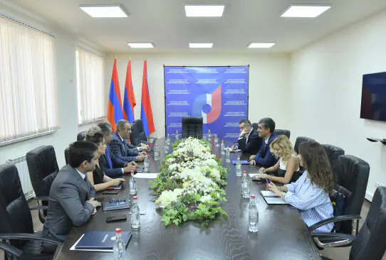 Քննարկում` Մեղրիի սահմանային անցակետի վերակառուցման և արդիականացման ծրագրի շուրջ