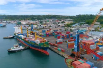 US port strike ends, leaving cargo backlog