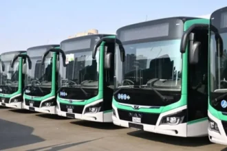 Երկու շաբաթվա ընթացքում 171 ավտոբուսի և 15 տրոլեյբուսի ամբողջ խմբաքանակը կլինի Երևանում. Տիգրան Ավինյան