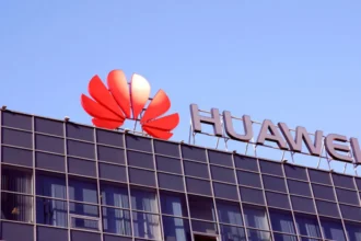 Huawei полностью откажется от Android OS уже в 2025 году