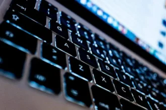 Կինը համացանցում խարդախության միջոցով ստացել է շուրջ 10 մլն դրամ