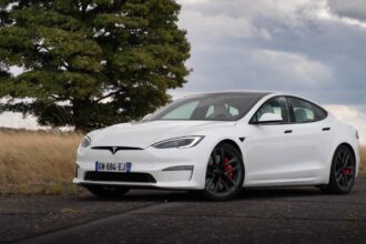 Tesla shares plummet after Muscae’s statement