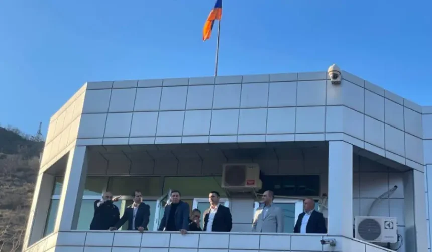 ՊԵԿ նախագահը մաքսային և հարկային ստորաբաժանումներում քննարկել է ՀՀ սահմանի ցամաքային անցման կետերում մաքսային հսկողության աշխատանքները