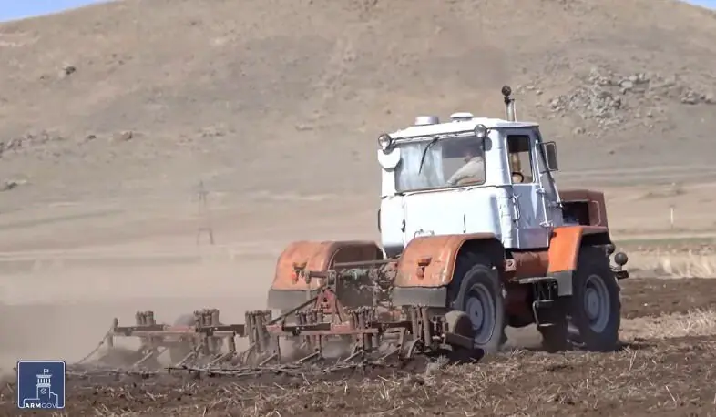 Կառավարությունն աջակցություն է տրամադրում գարնանացան-աշնանացանի աշխատանքների կազմակերպման համար