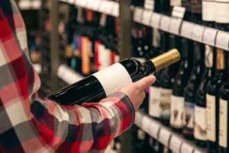 Обрушились продажи вина в мире
