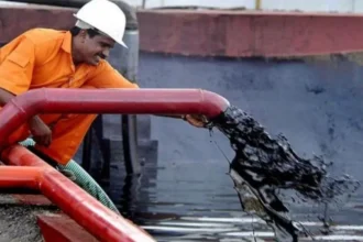 India buys record-breaking Russian oil