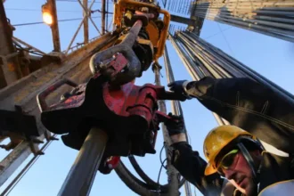 Նավթի շուկան անկում է ապրում