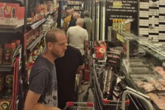 Израильтяне штурмуют магазины