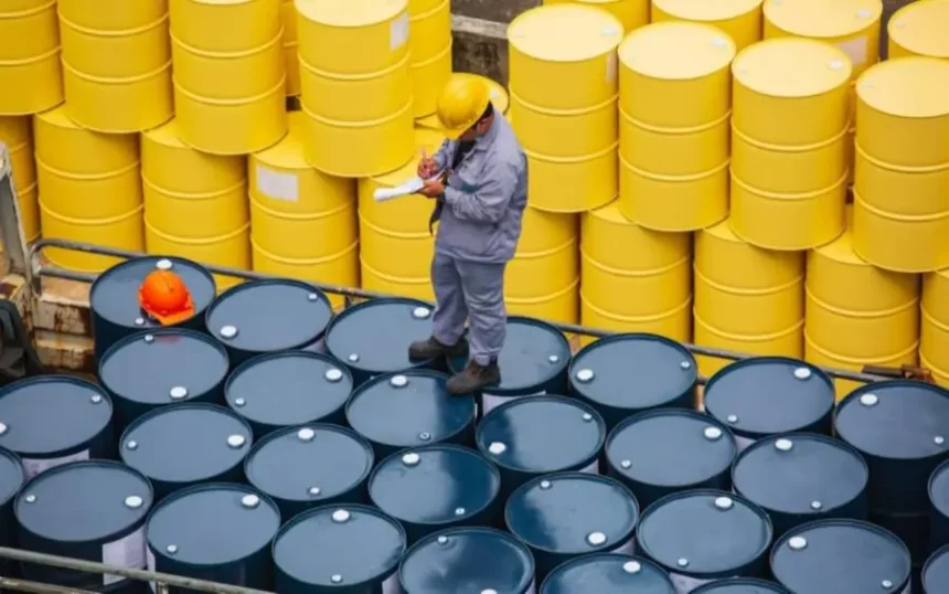 Europe postpones lowering the price ceiling for Russian oil