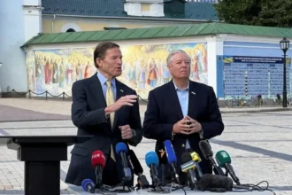 America sends ‘unambiguous message to China’