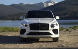 Bentley-ն թարմացրել է իր ամենաարագ քրոսովերը՝ Bentayga-ն. ԼՈՒՍԱՆԿԱՐՆԵՐ