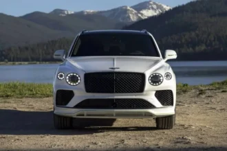 Bentley-ն թարմացրել է իր ամենաարագ քրոսովերը՝ Bentayga-ն. ԼՈՒՍԱՆԿԱՐՆԵՐ