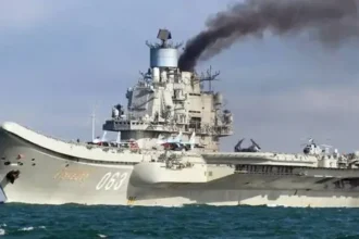 Единственный российский авианосец может быть выведен из состава флота