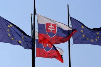 EC Urges Slovakia to Approve Sanctions Against Russia