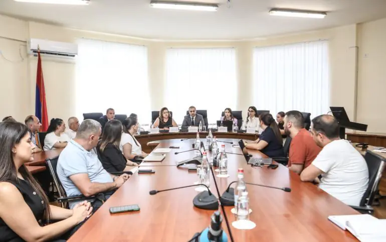 Օգոստոսի 1-ից ապրանքի գնի ներկայացման նոր կանոններ կգործեն. ՄՊՀ-ում տնտեսվարողների հետ հանդիպում է կազմակերպվել