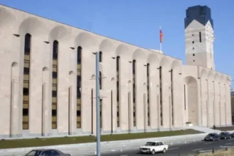 Ինչպես են քաղաքացիները գնահատել Երևանի քաղաքապետարանի, վարչական շրջանների և առանձնացված ստորաբաժանումների աշխատանքը