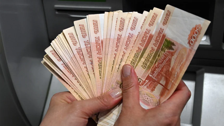 Мошенник оплатил криптовалюту на 10 млн руб. купюрами «банка приколов»