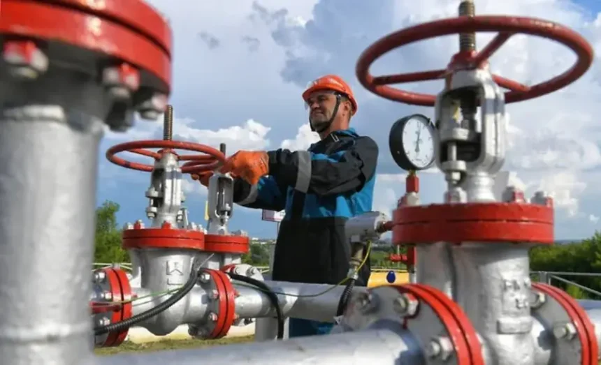 Հնդկաստանը կիսով չափ կրճատել է Ռուսաստանից նավթի գնումները