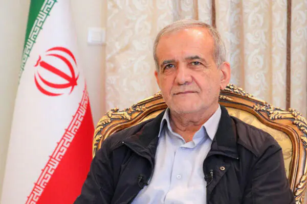 Իրանի նախագահը նվիրաբերում է իր աշխատավարձը