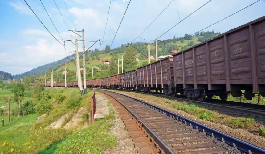 Չափազանց կարևոր է Կարս-Գյումրի երկաթուղու վերագործարկումը. Միրզոյան