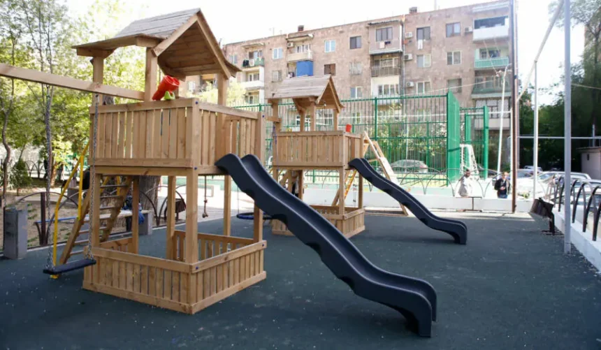 Երևանում ընդհանուր առմամբ կբարեկարգվի ավելի քան 130 բակային տարածք