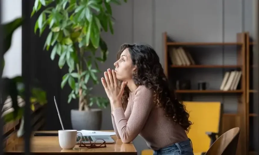 Չի կարող հաղթել նա, ով վաղ է հանձնվում. Հաջողակ Մտքեր