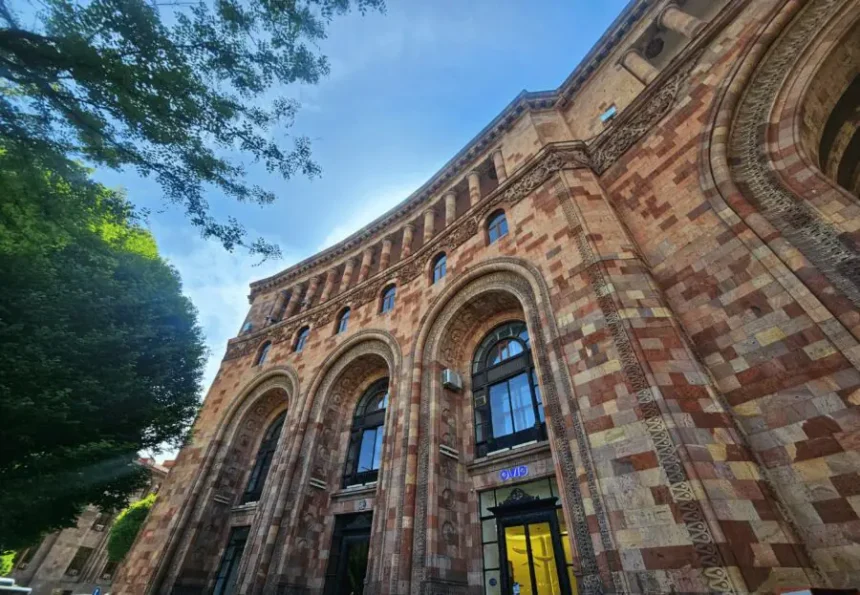 Հանրապետության հրապարակի շենքի լավագույն օգտագործման վերլուծությունը կիրականացնի «Cushman & Wakefield»-ի ներկայացուցիչը․ կառավարությունը միջոցներ կհատկացնի