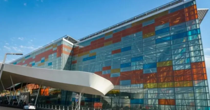 Շահագործման են հանձնվել Զվարթնոց օդանավակայանի վերանորոգված մայրուղին և ղեկուղին